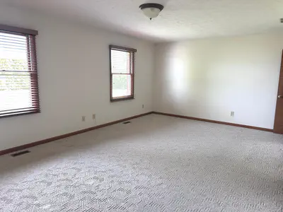 423 Alexander Drive, Seymour - 44