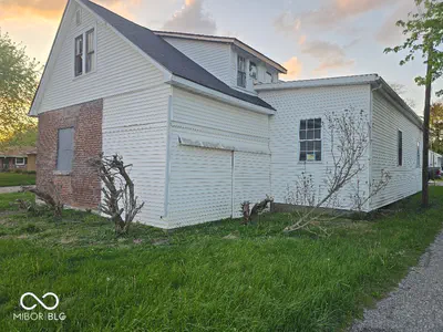 714 Monroe Street, Alexandria - 3