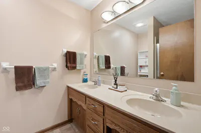 848 Bennett Court, Carmel - 16