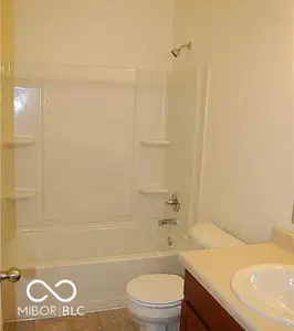 5340 Tanglewood Lane, Whitestown - 9