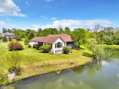 10165 Sanctuary Drive, Brownsburg - 58
