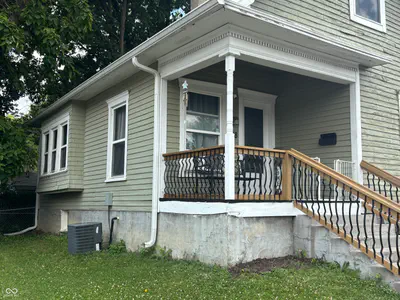 438 Colescott Street, Shelbyville - 2