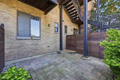 825 Delaware Street, Indianapolis - 28