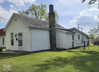 542 Wall, Winchester - 2