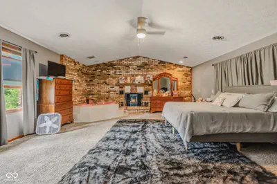 4325 County Road 650, Brownstown - 40