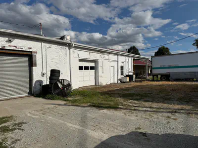 305 Main Street, Shirley - 23