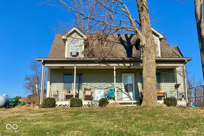 2869 Colby Drive, Marshall