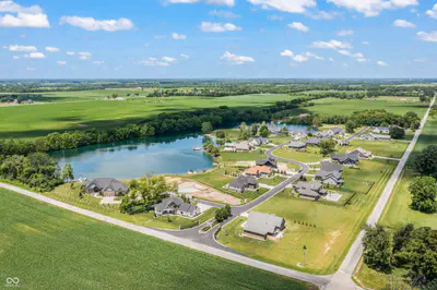 7179 Lakeshore Drive, Greenfield - 3