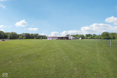 6070 County Road 200, Avon - 5