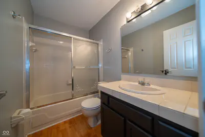 8109 Valley Farms Trail, Indianapolis - 24