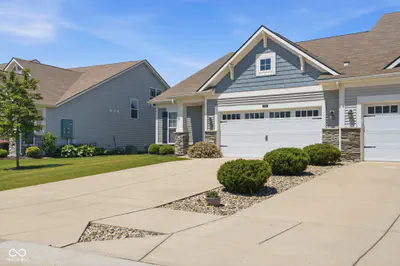 4298 Red Barn Drive, Whitestown - 4