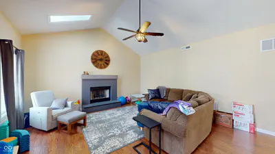 8204 Stoney Bend Circle, Indianapolis - 4