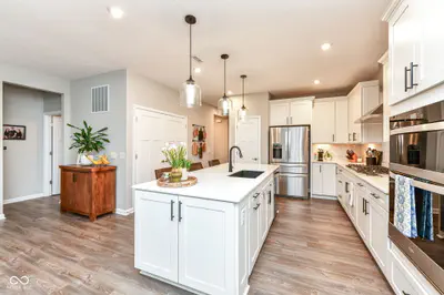 14951 Barbaro Drive, Westfield - 11