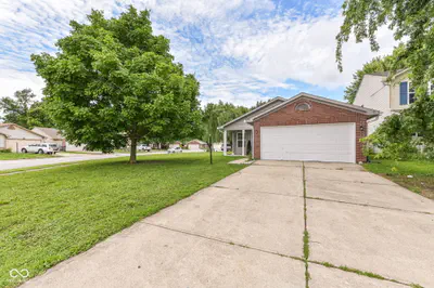 652 Meadows Edge Lane, Indianapolis - 40