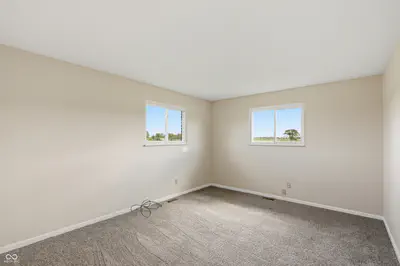 715 White Street, Shirley - 37