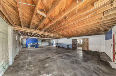 5982 State Road 32, Anderson - 9