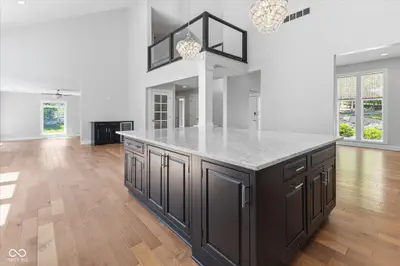 8631 Bay Colony Drive, Indianapolis - 10
