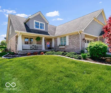 1029 Sterling Court, Crown Point