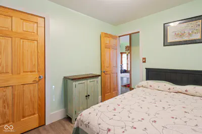 7437 Center Lake Road, Nineveh - 28