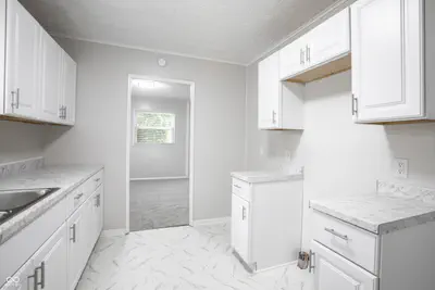 2042 Kessler Boulevard North Drive, Indianapolis - 13