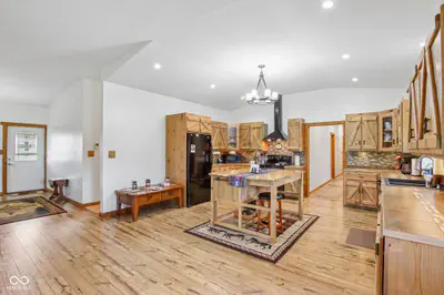6070 County Road 200, Avon - 15