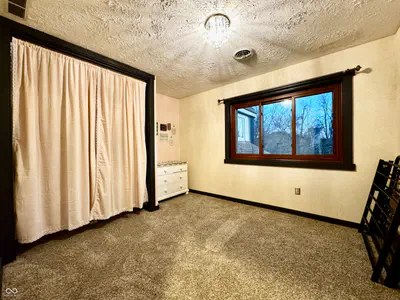 560 Sir Lancelot Drive, Seymour - 39