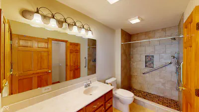 7427 Oak Knoll Drive, Indianapolis - 17