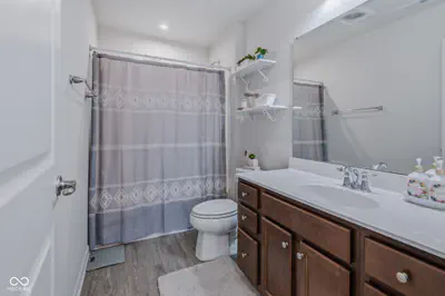 275 Bohicket Road, Whiteland - 29