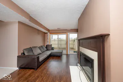 8012 Valley Farms Court, Indianapolis - 7