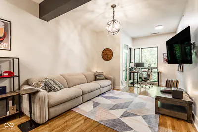 233 Saint Joseph Street, Indianapolis - 9