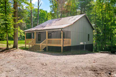 7951 Laurel Drive, Nineveh - 64