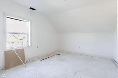 817 Division Street, Indianapolis - 24