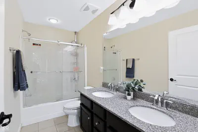 11947 Mannings Pass, Zionsville - 47