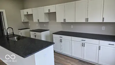 1527 Lexington Avenue, Indianapolis - 10