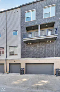 727 Illinois Street, Indianapolis - 29