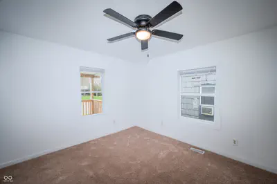 1605 Memorial Drive, Muncie - 11