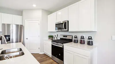 535 Portside Drive, Avon - 20