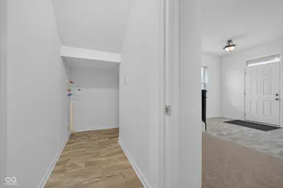 5115 Triple Crown Way, Indianapolis - 22