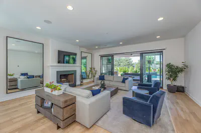 8677 Morgan Drive, Fishers - 30