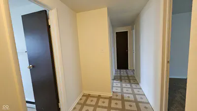 8254 Meadowlark Drive, Indianapolis - 12