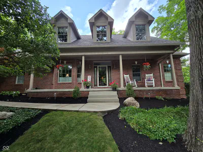 4934 County Road 100, Avon - 4