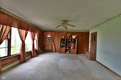 2912 Outer Drive, New Castle - 13