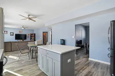 1071 Hazelwood Drive, Greenwood - 19
