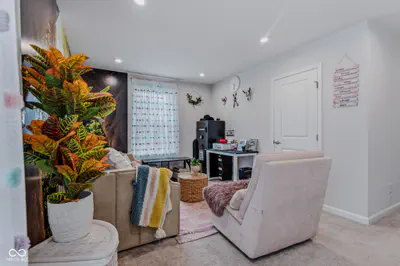 275 Bohicket Road, Whiteland - 20