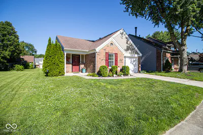 9709 River Oak Lane, Fishers