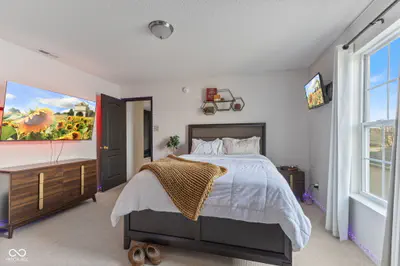 797 Hickory Pine Drive, New Whiteland - 35