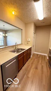 8040 Windham Lake Way, Indianapolis - 16