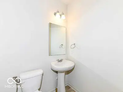 5528 Rothbury Road, Westfield - 11