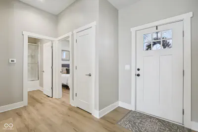 237 Kansas Street, Indianapolis - 21