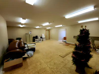 7376 Business Center Drive, Avon - 38